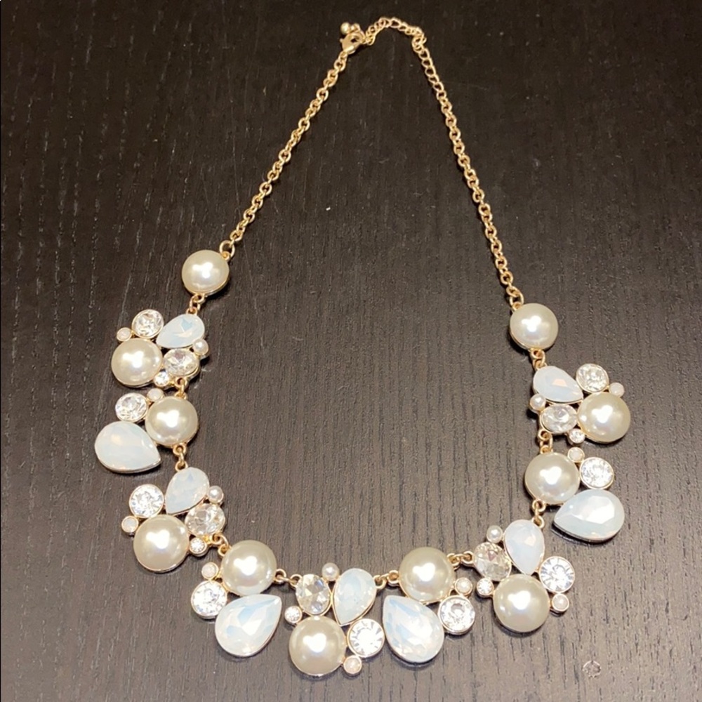 Statement necklace